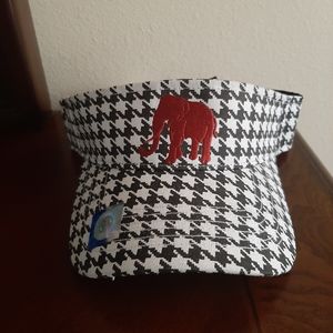 Alabama Crimson Tide Sun Visor Hat. Great for Roll Tide College Football Fans!